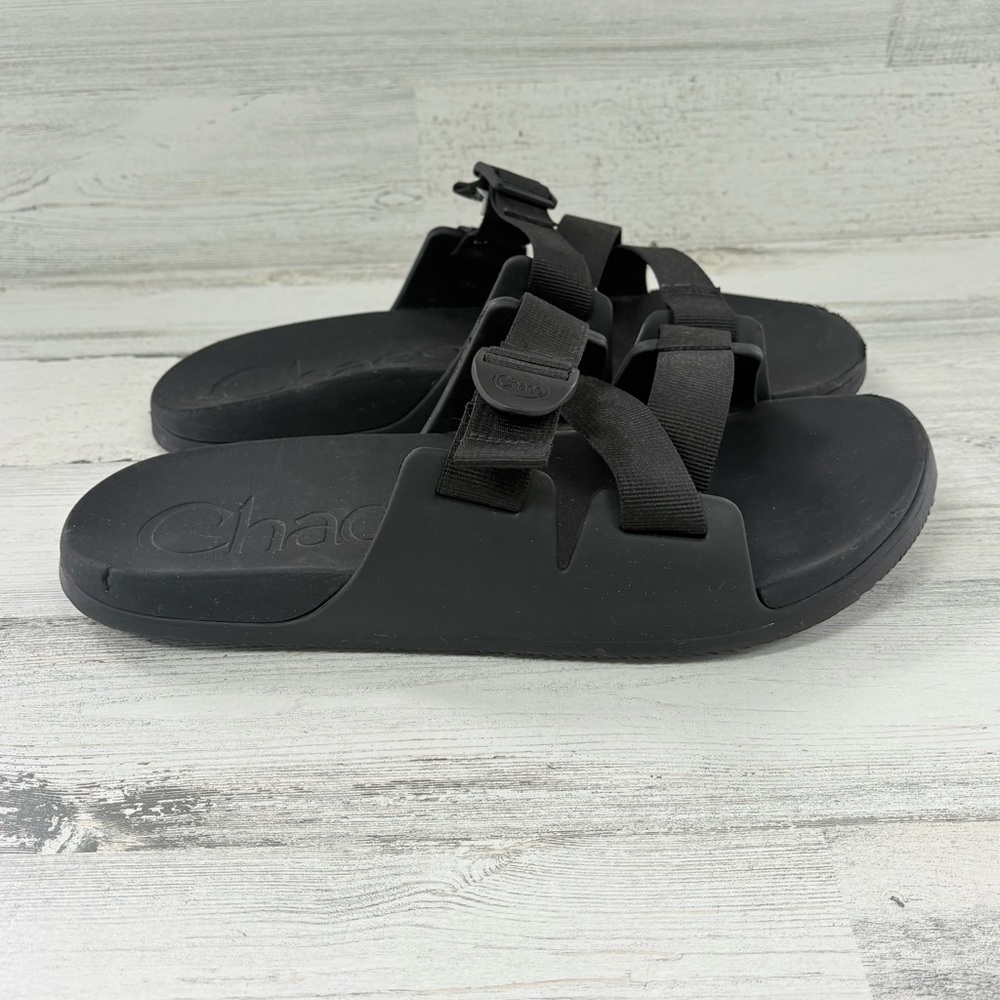 Chaco Men’s Size 12 Chillos Slides In Black Z/Straps With Cinch Buckle